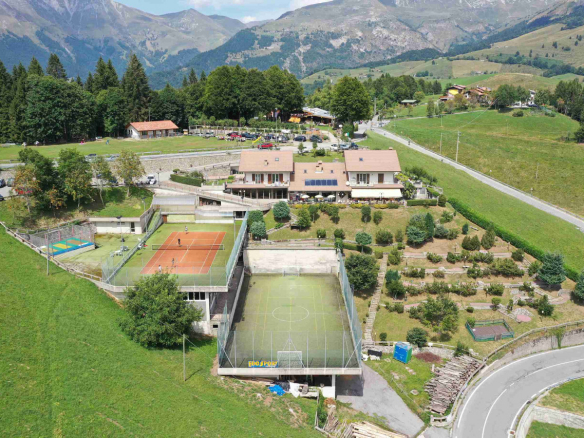 Oneta passo di Zambla, sport e ristorazione sulle montagne bergamasche