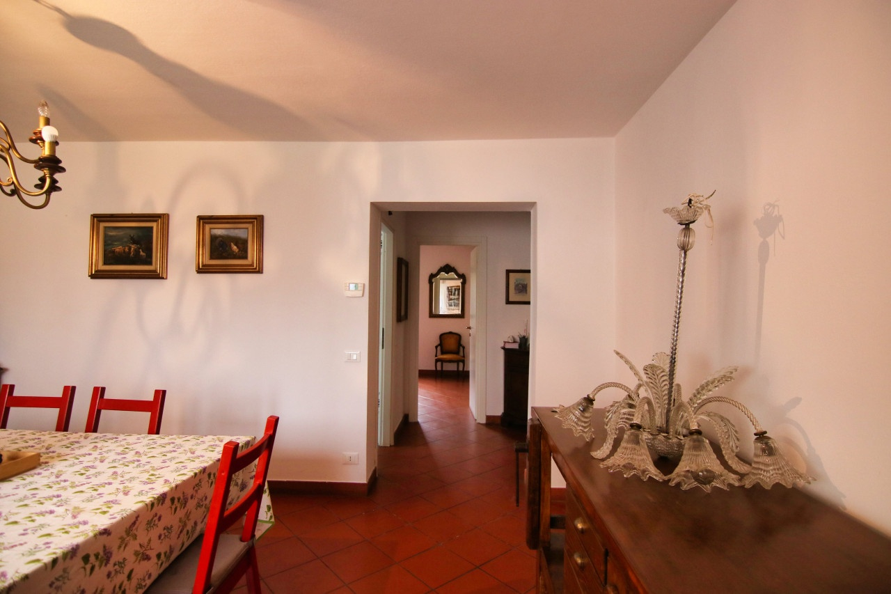 068__taverna__3_mod_01