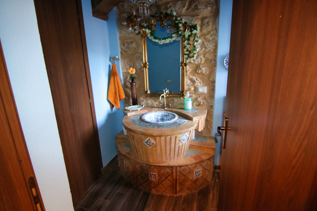 113__bagno_sala_colazioni__2