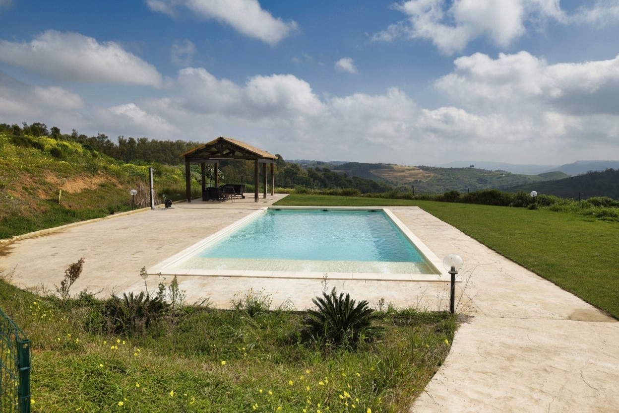 033__piscina__11_mod_01 Piazza Armerina una piscina e il casale, nella felicità senza rumore