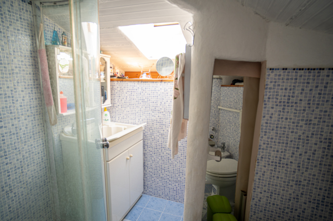 098__bagno_piccolo_mansarda__1 Rosignano