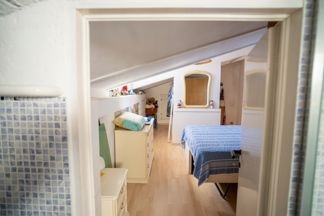 099__bagno_piccolo_mansarda__5 Rosignano
