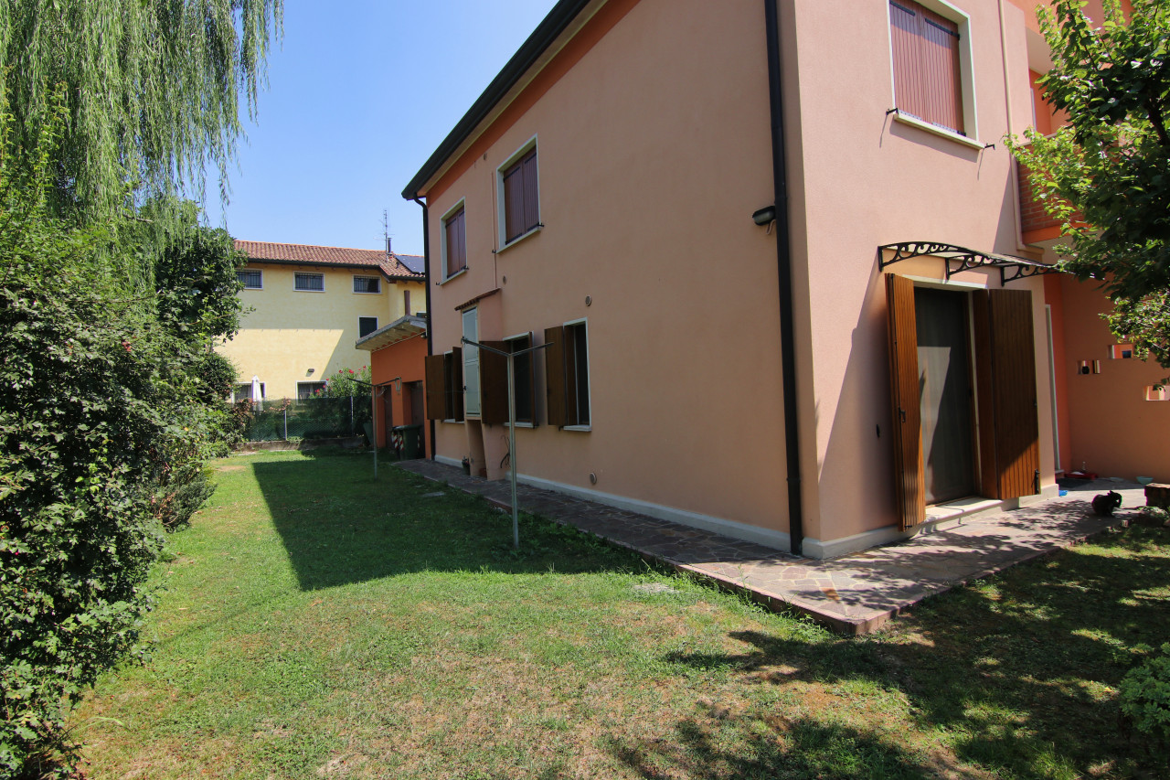 Selvazzano Dentro, Tra alberi da frutto e spazi che crescono con te