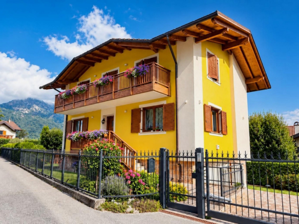 Vattaro, una villa con affaccio sulla Vigolana
