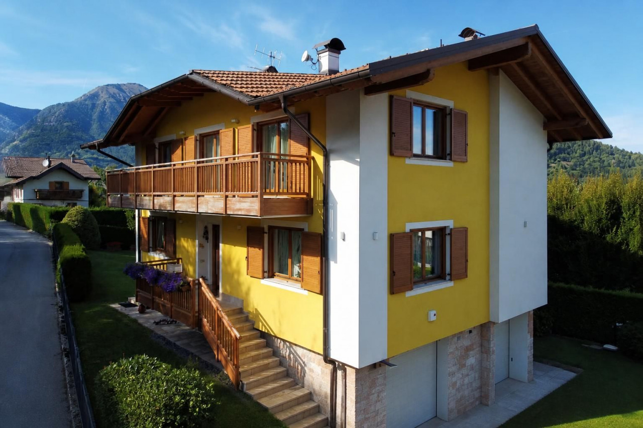 A villa overlooking the Vigolana