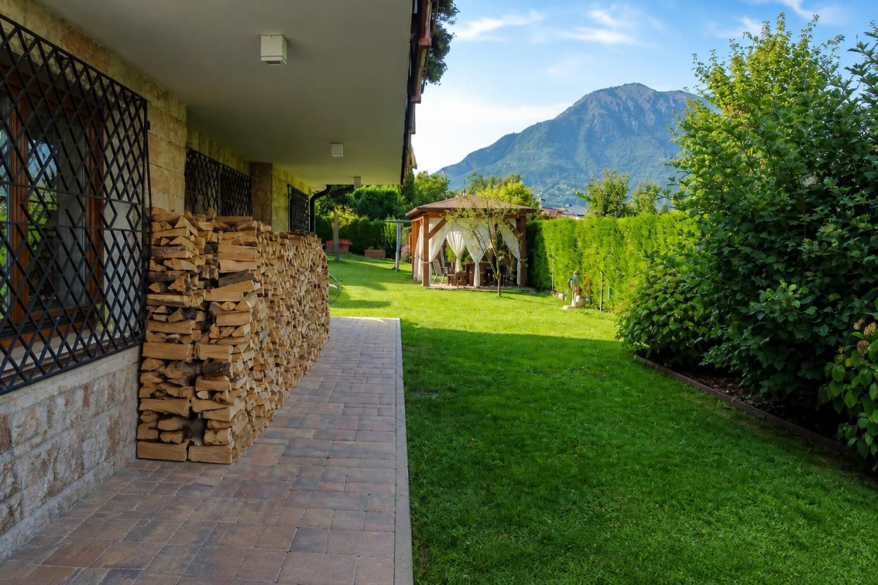 Vattaro, una villa con affaccio sulla Vigolana