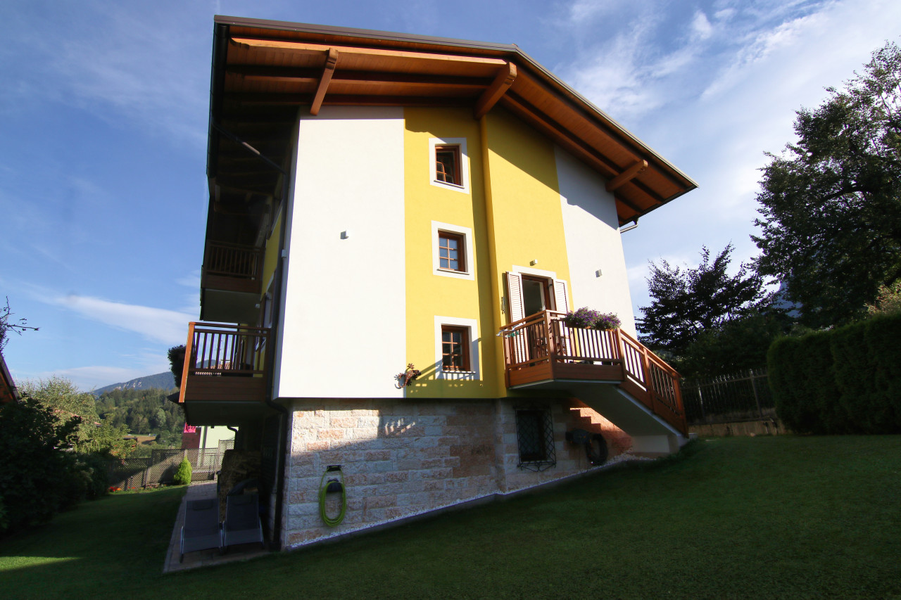 Vattaro, una villa con affaccio sulla Vigolana