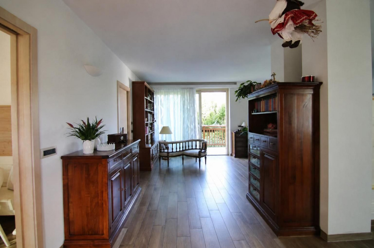 Vattaro, una villa con affaccio sulla Vigolana