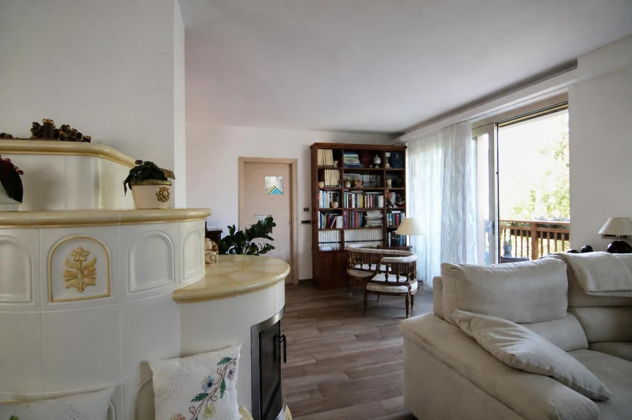 Vattaro, una villa con affaccio sulla Vigolana
