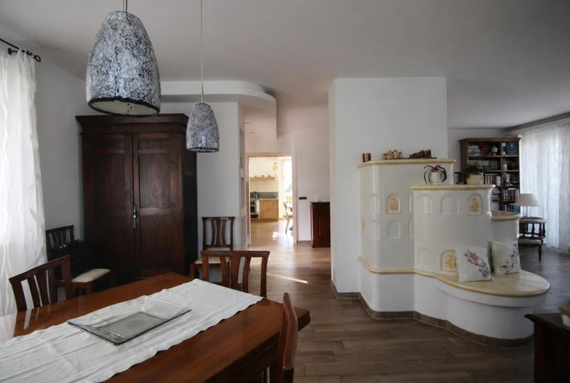 Vattaro, una villa con affaccio sulla Vigolana