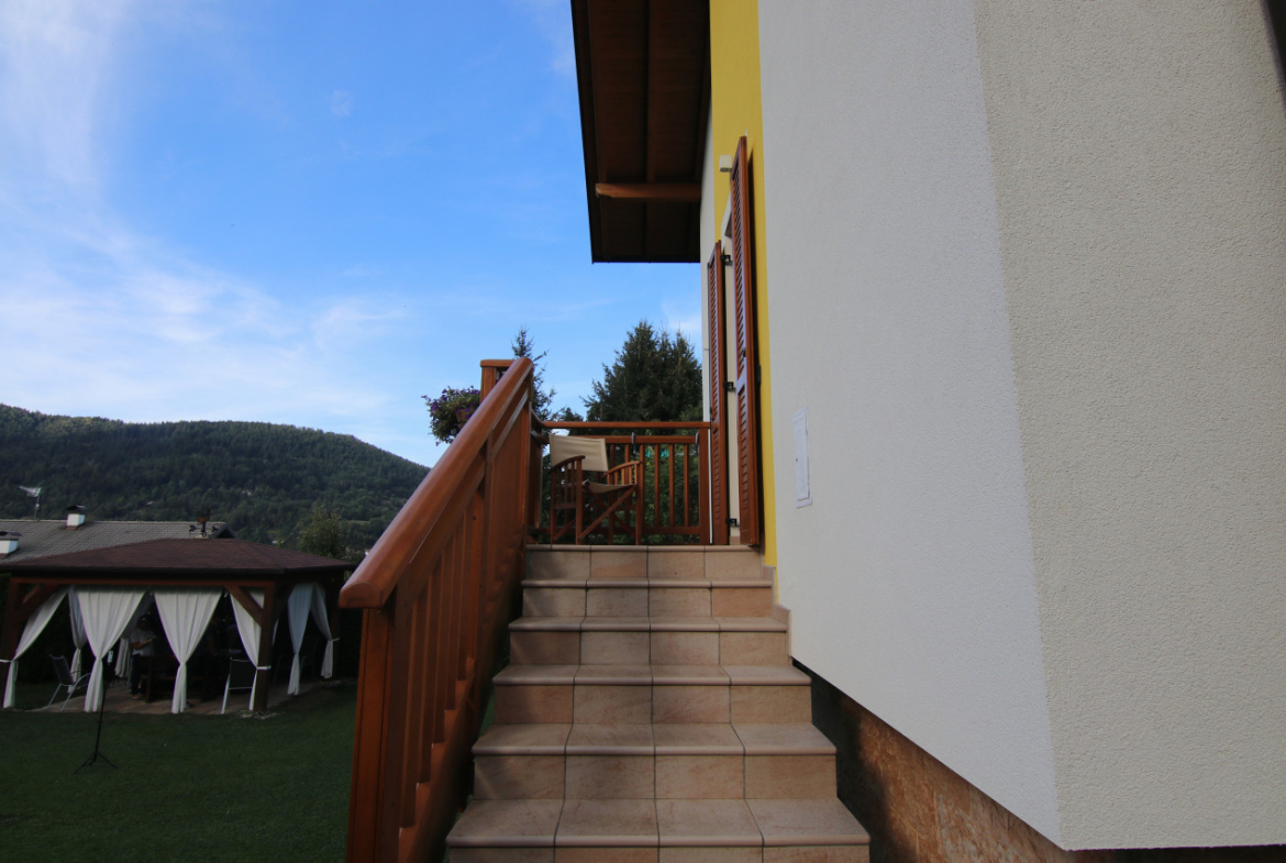 Vattaro, una villa con affaccio sulla Vigolana