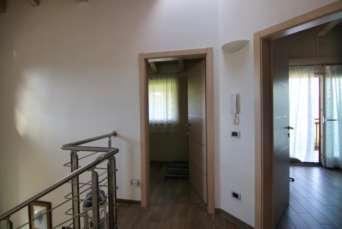 Vattaro, una villa con affaccio sulla Vigolana