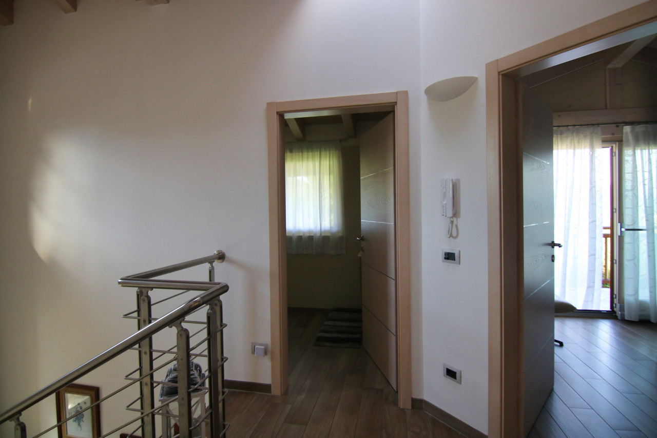 Vattaro, una villa con affaccio sulla Vigolana