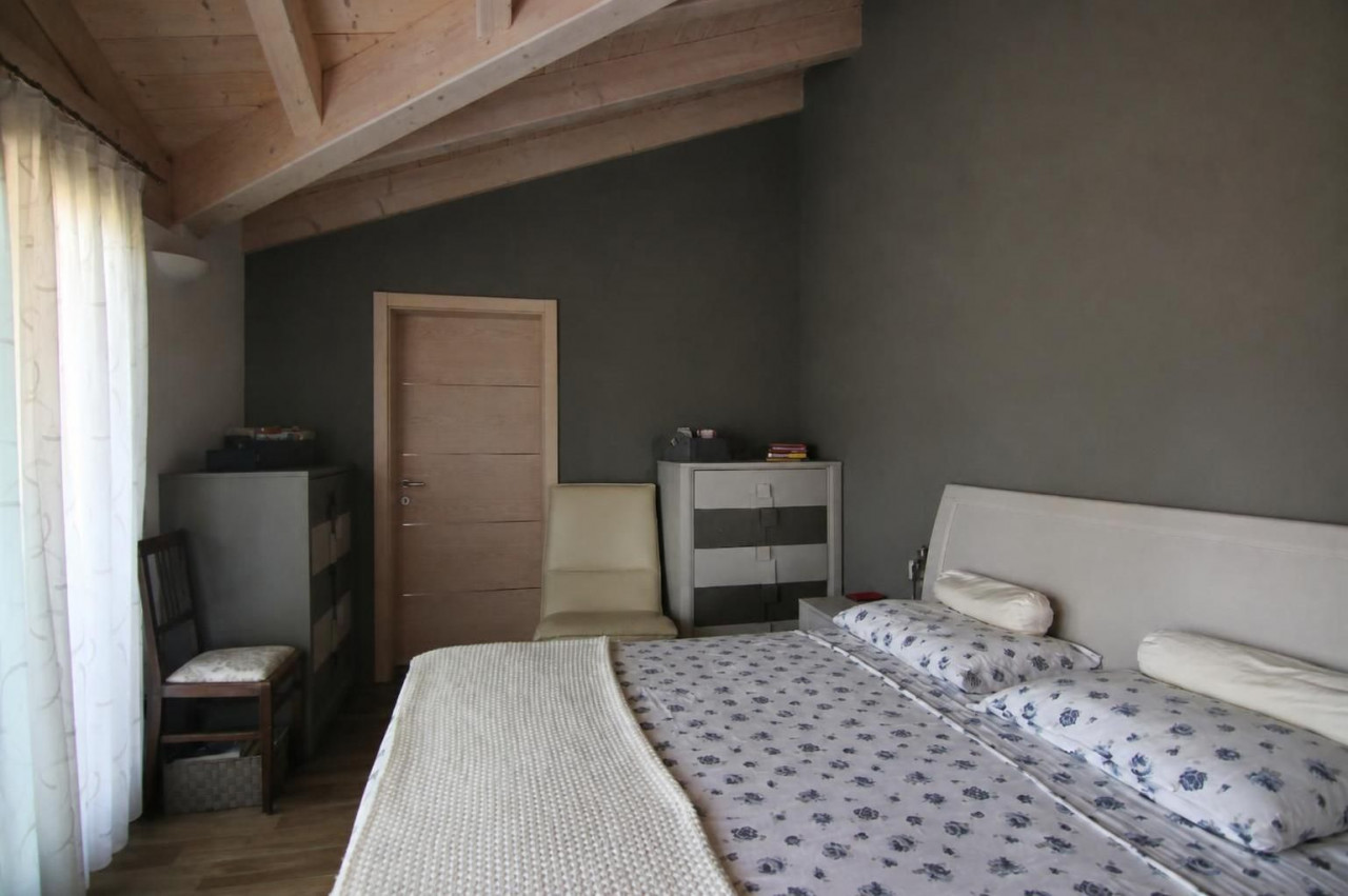 Vattaro, una villa con affaccio sulla Vigolana
