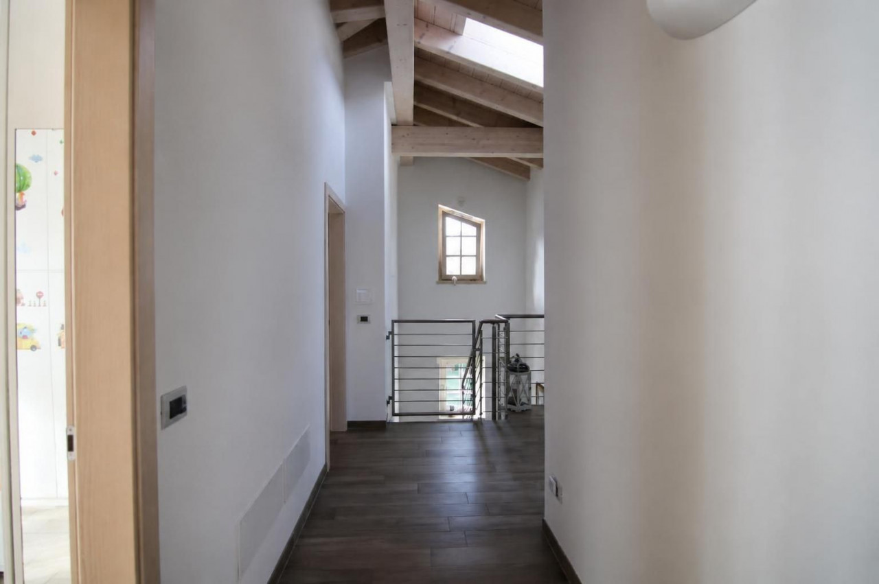 Vattaro, una villa con affaccio sulla Vigolana