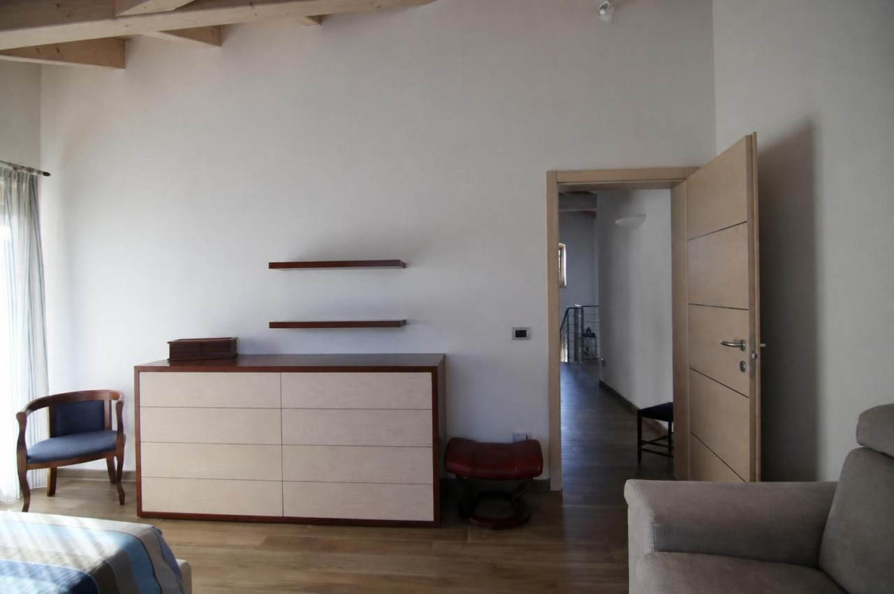 Vattaro, una villa con affaccio sulla Vigolana